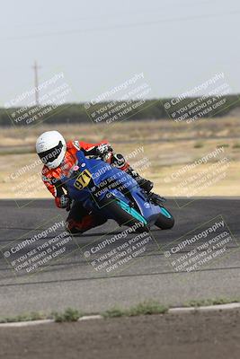 media/Sep-07-2024-Pacific Track Time (Sat) [[9bb89f5e83]]/A group/Phone Wall Paper 1000am/